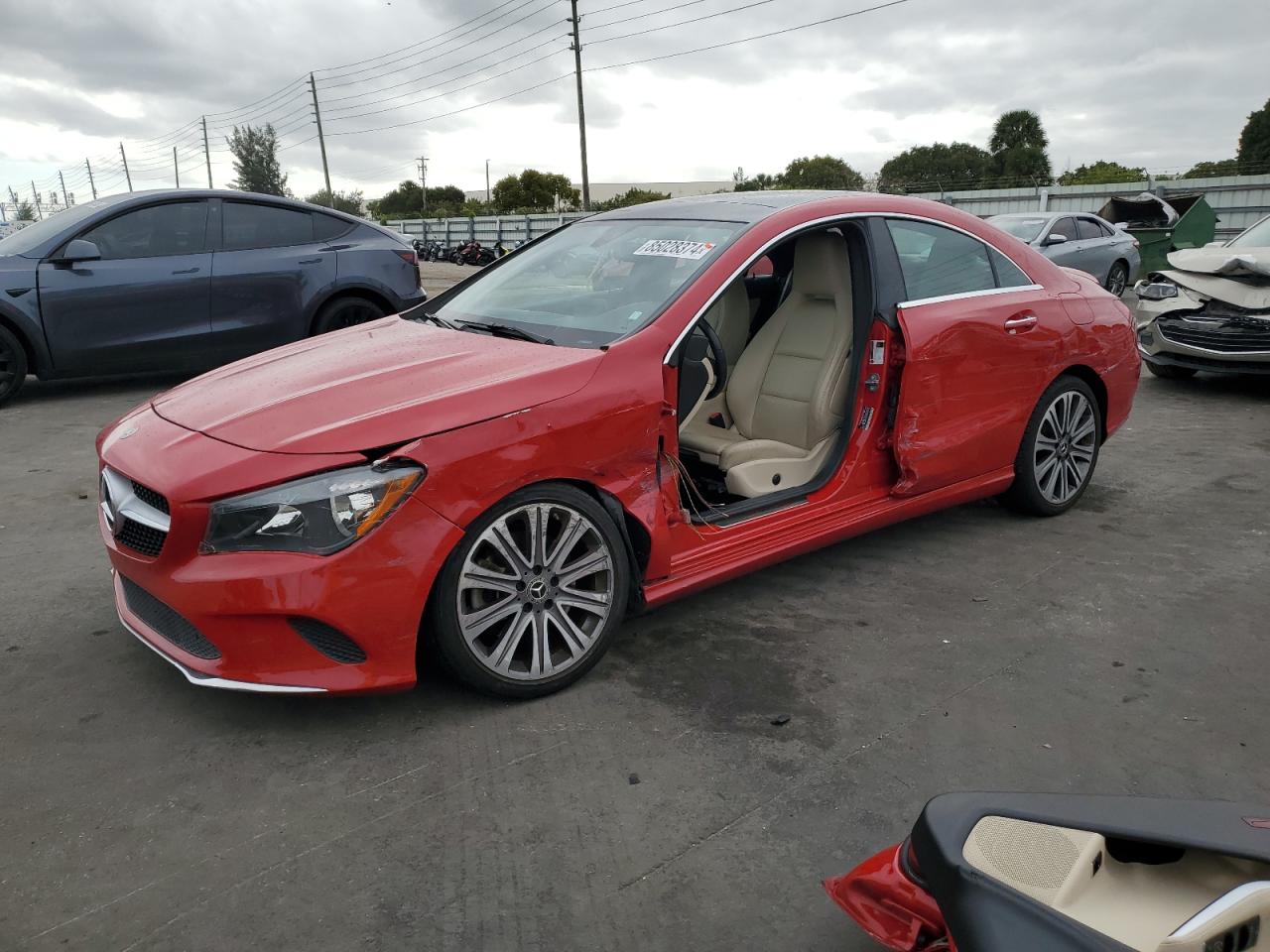 2018 Mercedes-Benz CLA-klasse VIN WDDSJ4EB1JN674191