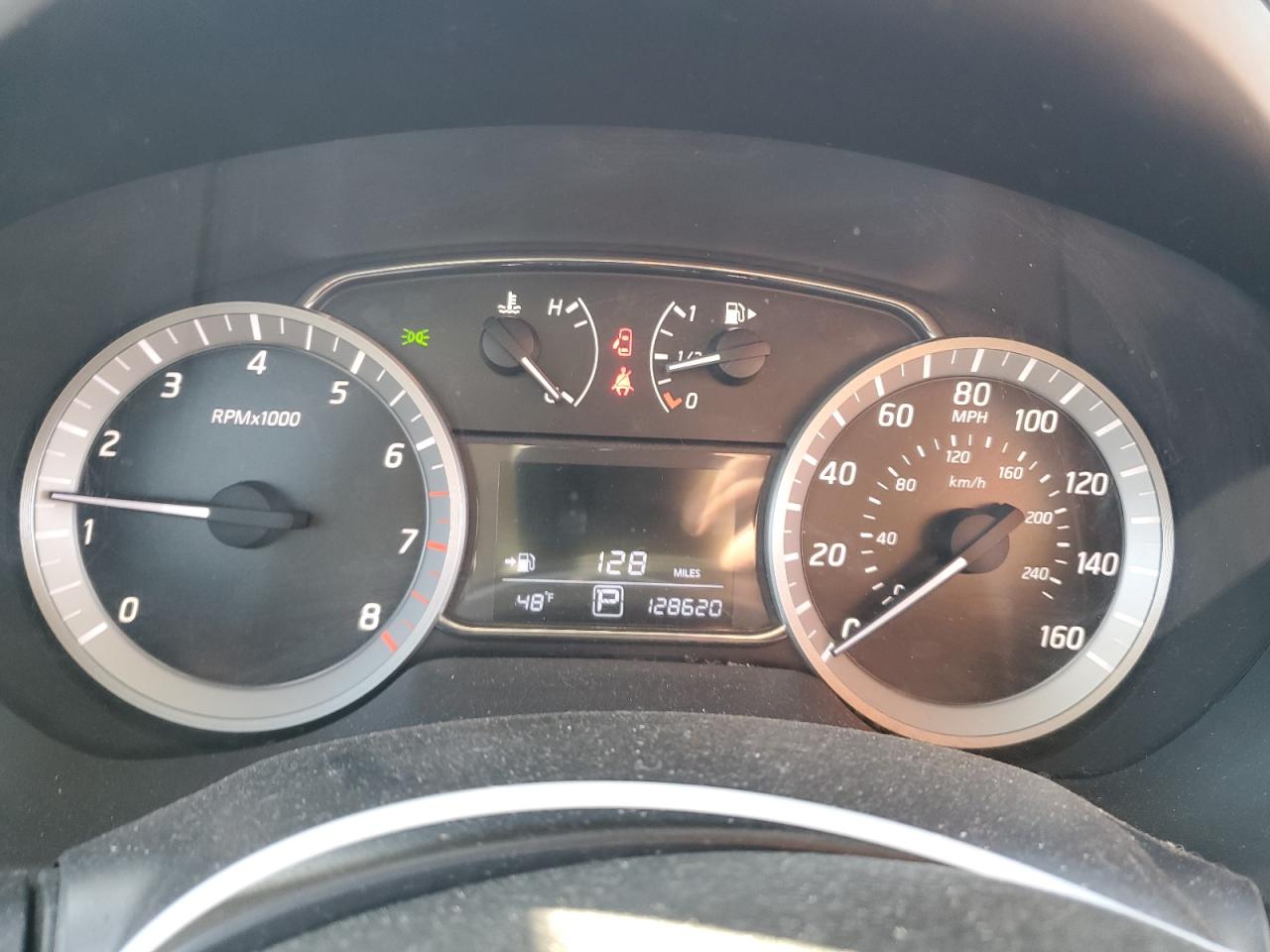 2015 Nissan Sentra VIN 3N1AB7AP4FY222691 Copart auction photo, side / rear end damage thumbnail 9