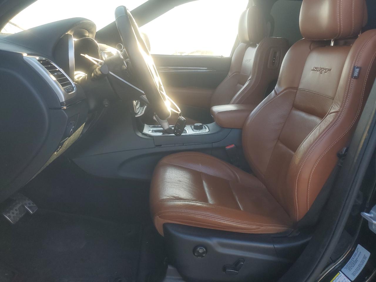 2016 Jeep Grand Cherokee VIN 1C4RJFDJ5GC441139 Copart auction photo, front end / side damage thumbnail 7