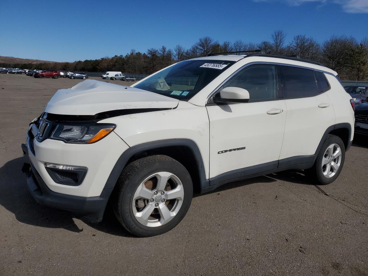2018 Jeep Compass VIN 3C4NJDBB1JT435946