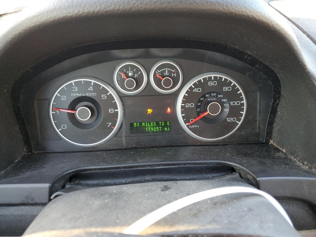2007 Ford Fusion VIN 3FAHP07Z57R129824 Copart auction photo, rear end / minor dent/scratches damage thumbnail 9