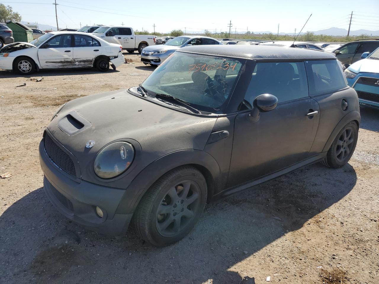 2010 MINI Cooper VIN WMWMF7C53ATZ73189