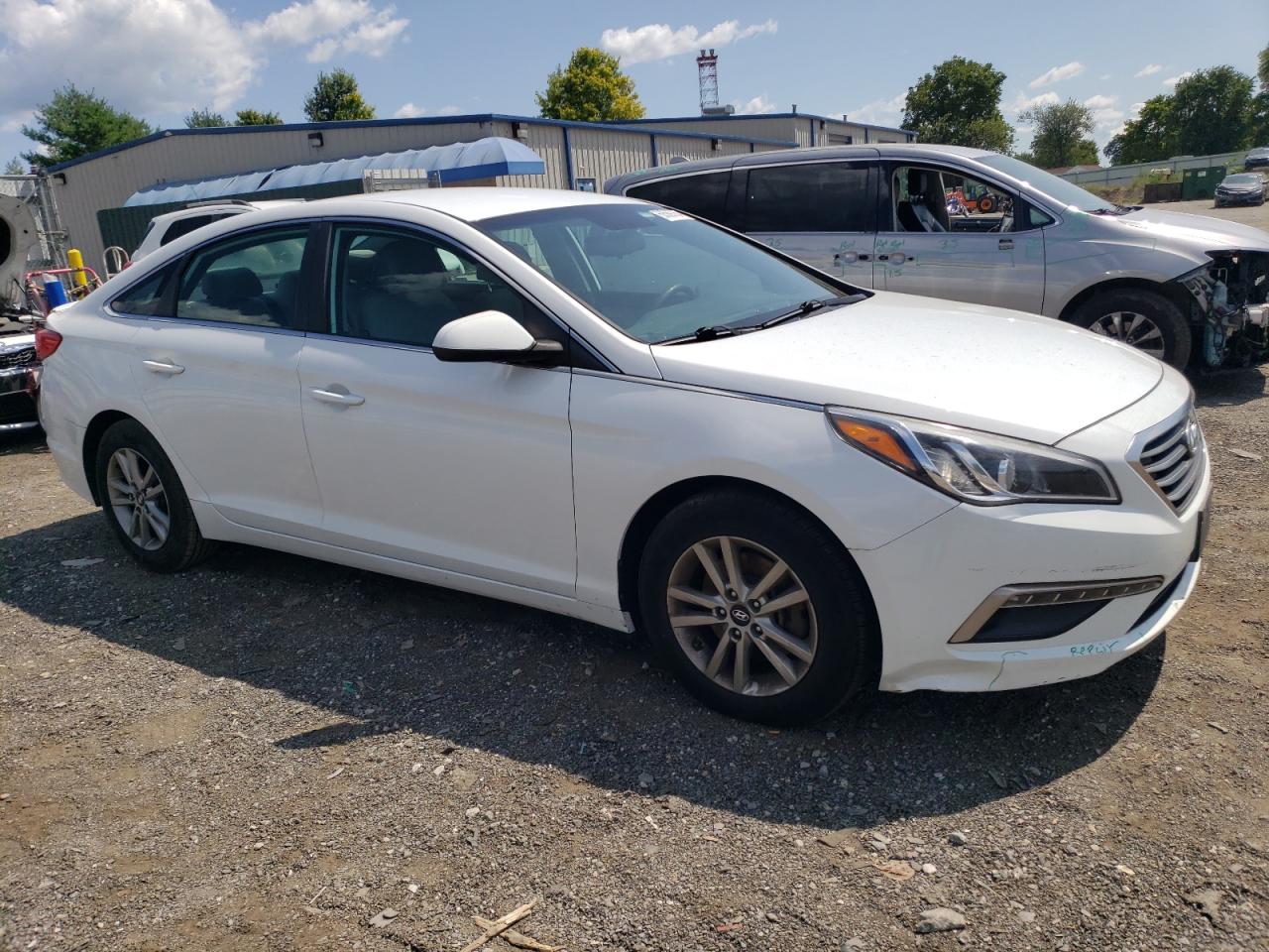 2015 Hyundai Sonata VIN 5NPE24AF5FH022047 Copart auction photo, side / minor dent/scratches damage thumbnail 4