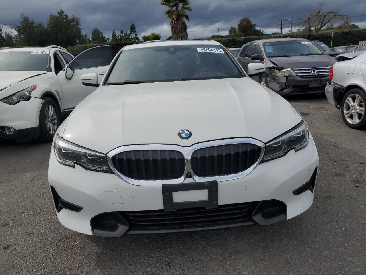 2020 BMW 3er VIN 3MW5R1J07L8B18571 Copart auction photo, rear end damage thumbnail 5