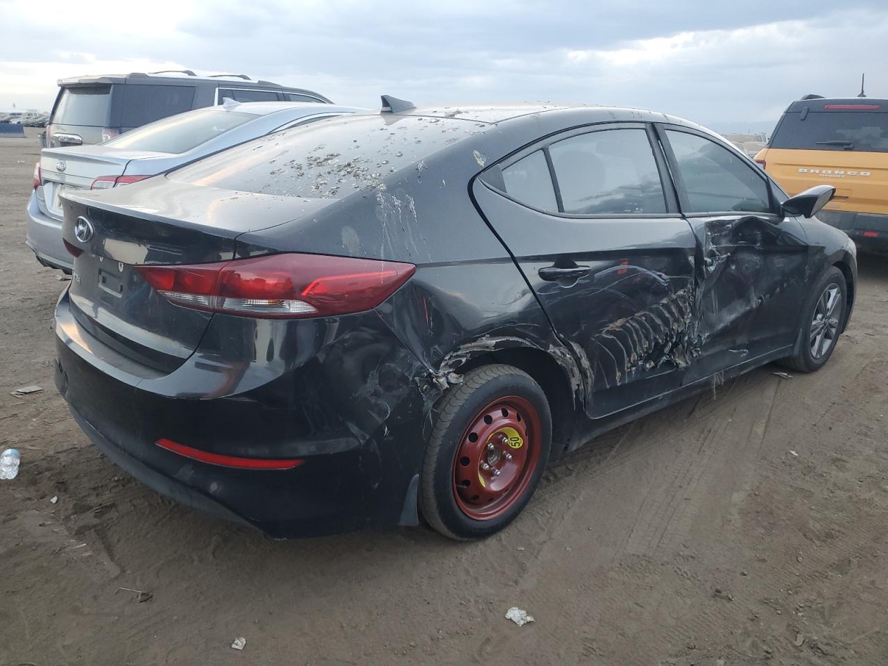 2017 Hyundai Elantra VIN KMHD84LF7HU429623 Copart auction photo, side / rear end damage thumbnail 3