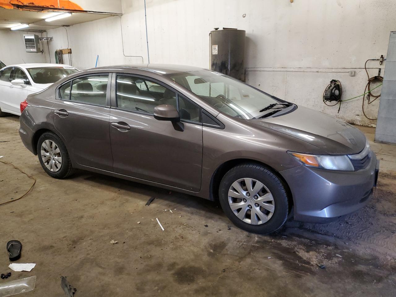 2012 Honda Civic VIN 19XFB2F59CE028197 Copart auction photo, front end / side damage thumbnail 4