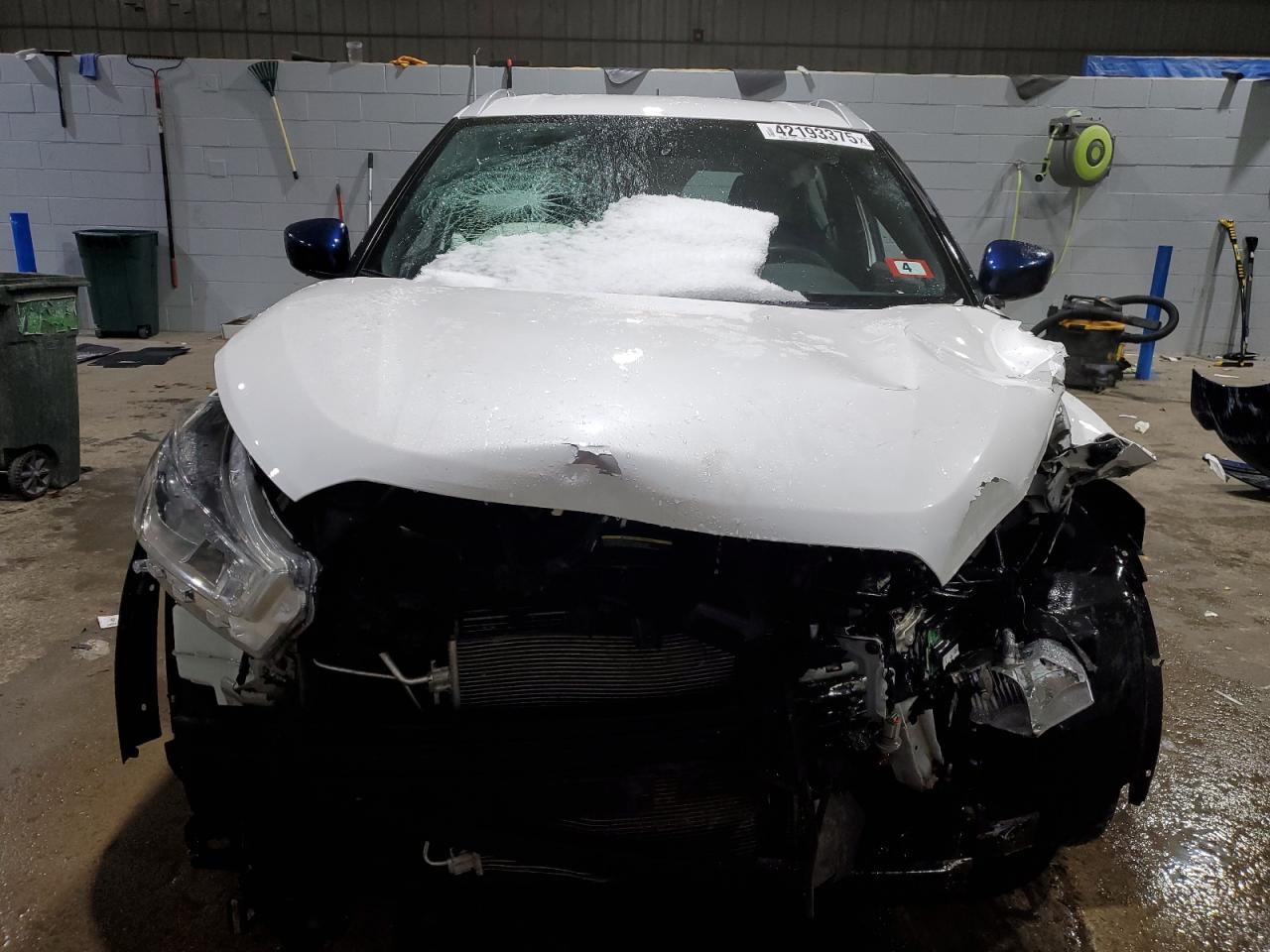 2018 Nissan Kicks VIN 3N1CP5CU8JL516599 Copart auction photo, front end / minor dent/scratches damage thumbnail 5