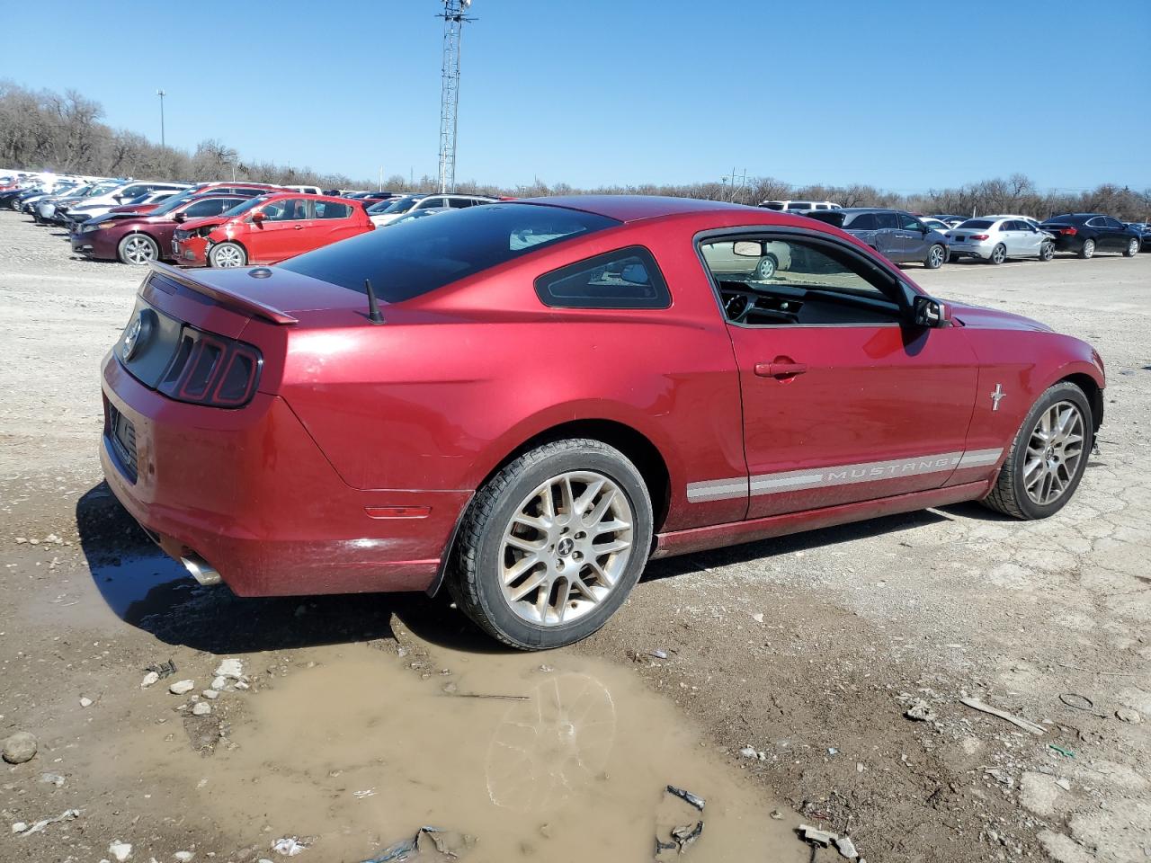 2014 Ford Mustang VIN 1ZVBP8AM5E5265914 Copart auction photo, front end / minor dent/scratches damage thumbnail 3