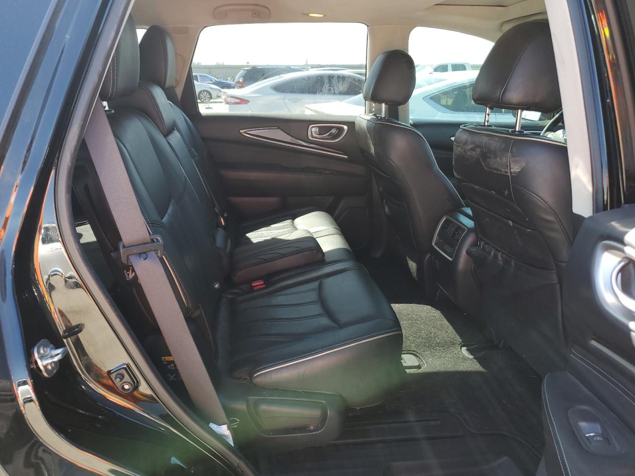 2017 Infiniti QX60 VIN 5N1DL0MN6HC556236 Copart auction photo, front end / minor dent/scratches damage thumbnail 11