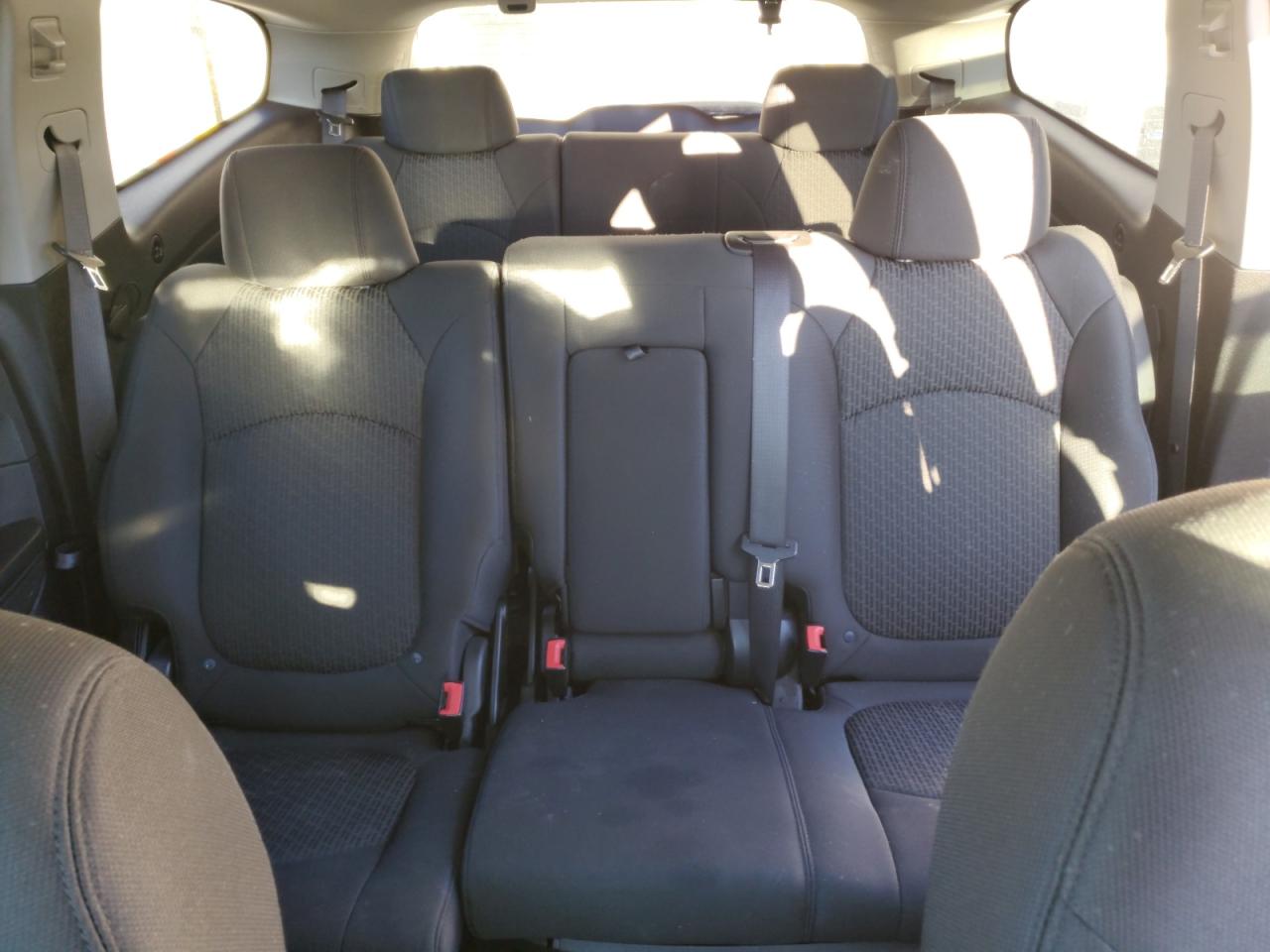 2009 Chevrolet Traverse VIN 1GNER23D19S163402 Copart auction photo, water/flood / side damage thumbnail 10