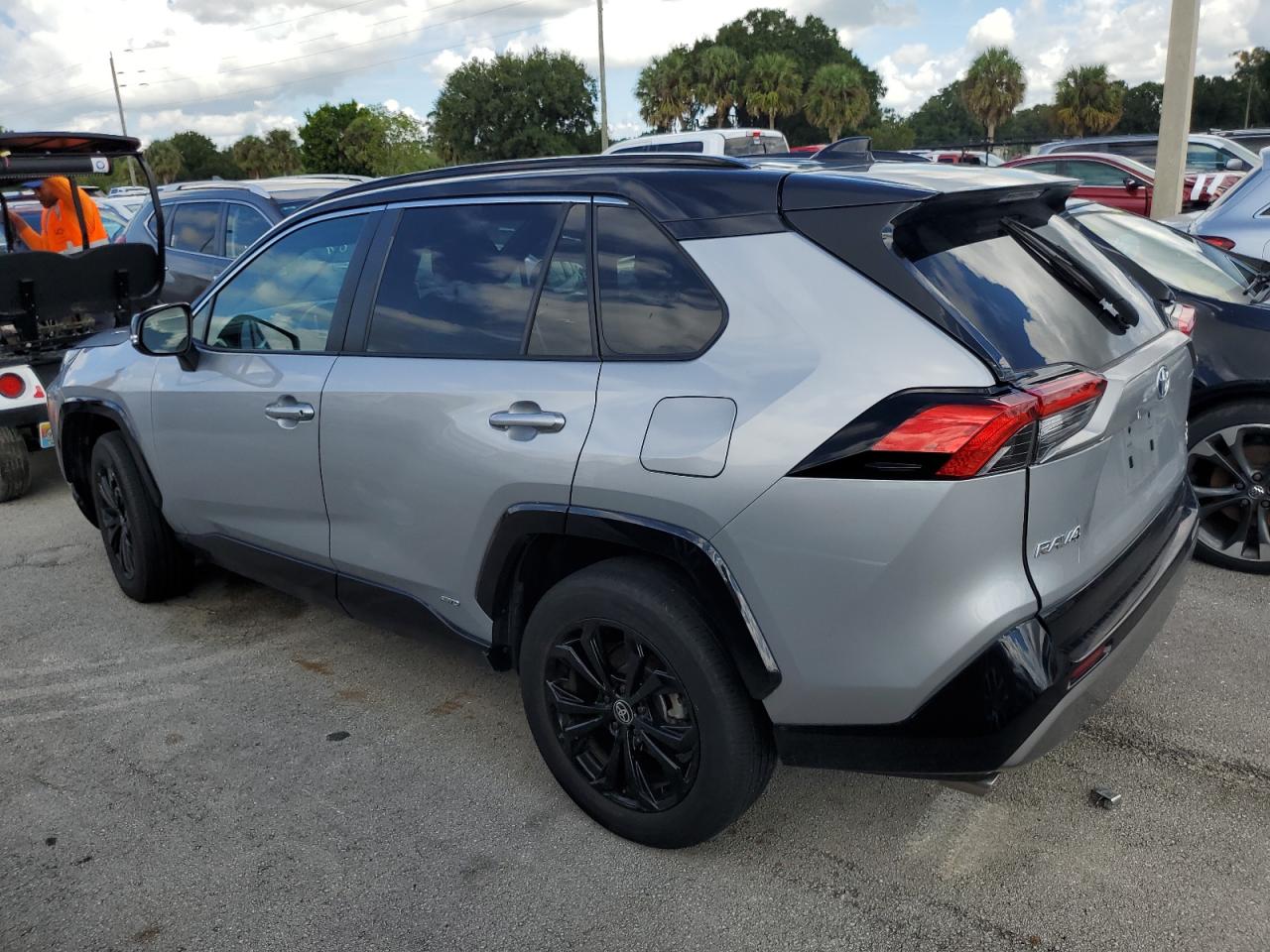 2022 Toyota RAV 4 VIN 2T3E6RFV7NW031552 Copart auction photo, water/flood damage thumbnail 2