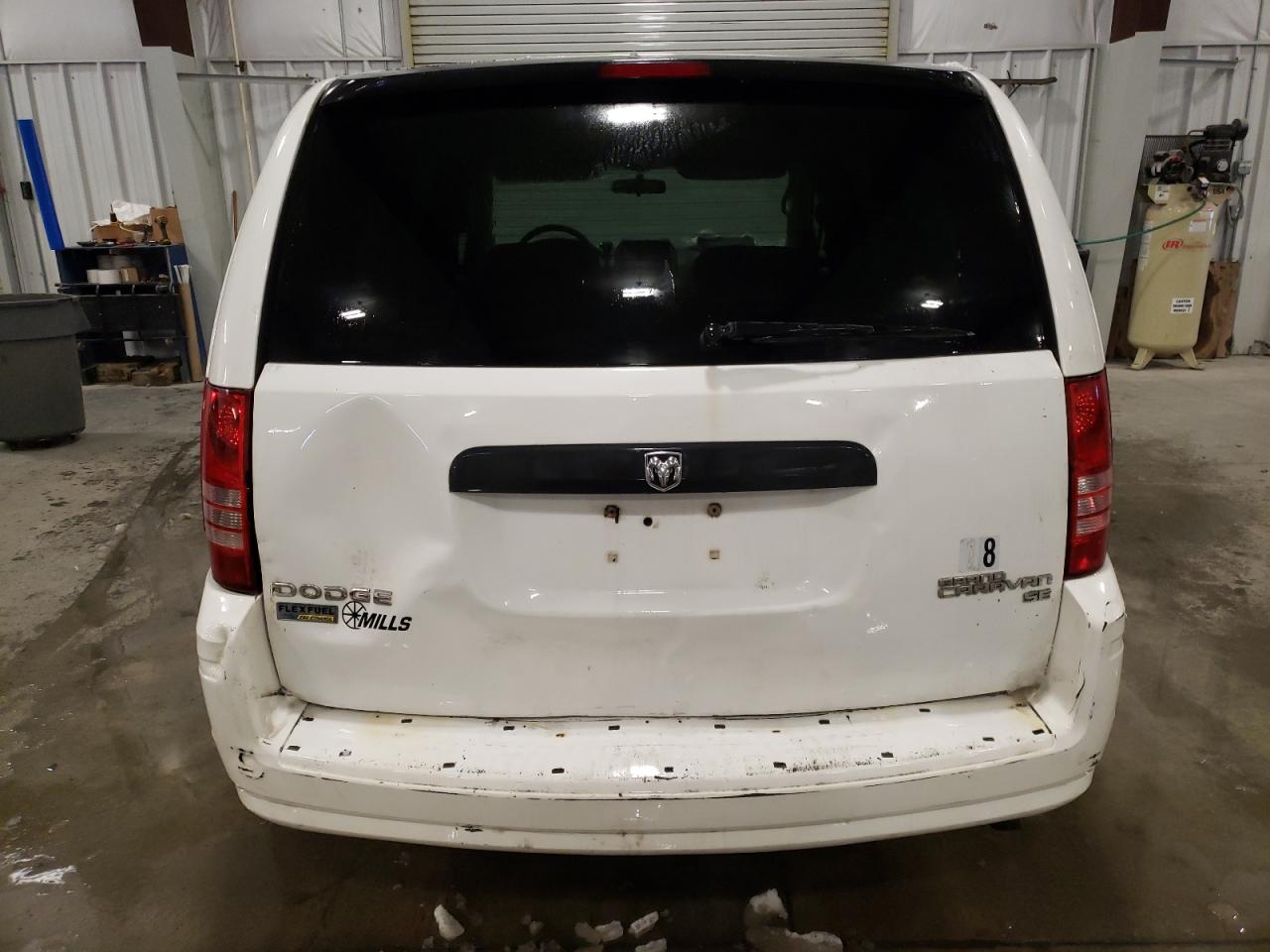 2008 Chrysler Town & Country VIN 2A8HR44H78R620676 Copart auction photo, all over damage thumbnail 6