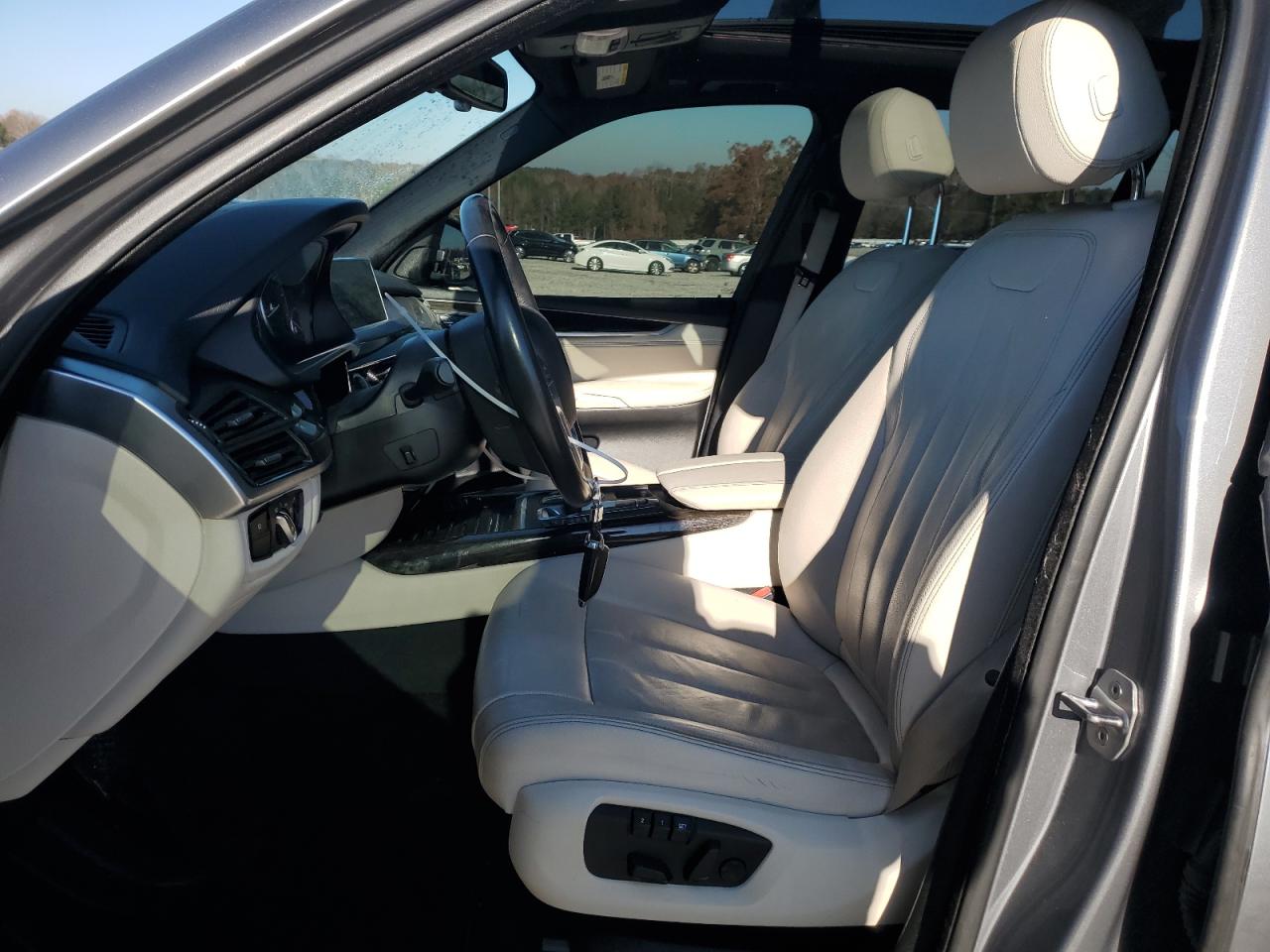 2017 BMW X5 VIN 5UXKR2C33H0U24492 Copart auction photo, front end / side damage thumbnail 7