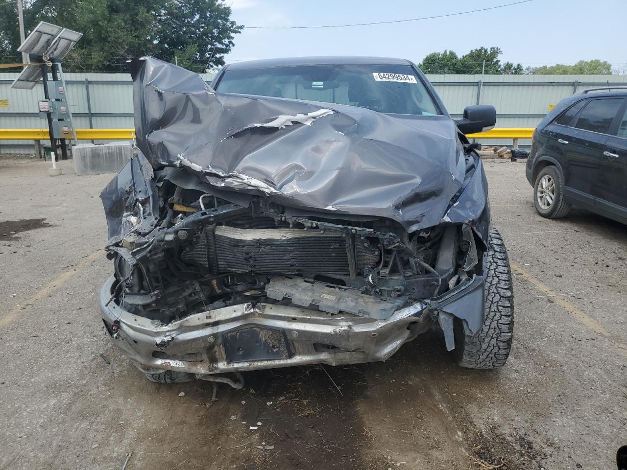 2015 RAM 1500 VIN 1C6RR7LM6FS578158 Copart auction photo, front end / minor dent/scratches damage thumbnail 5