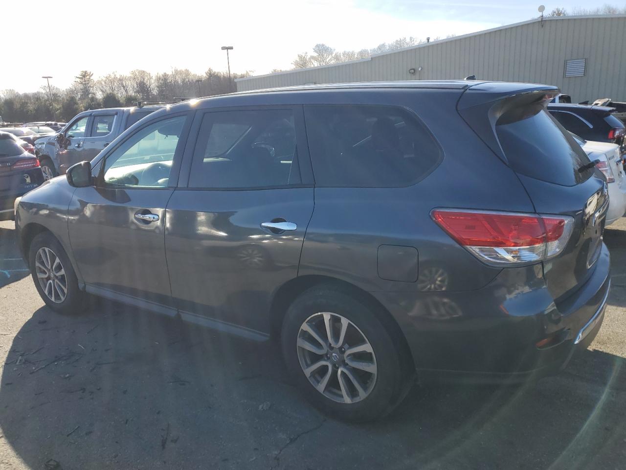 2013 Nissan Pathfinder VIN 5N1AR2MM8DC670060 Copart auction photo, side / rear end damage thumbnail 2