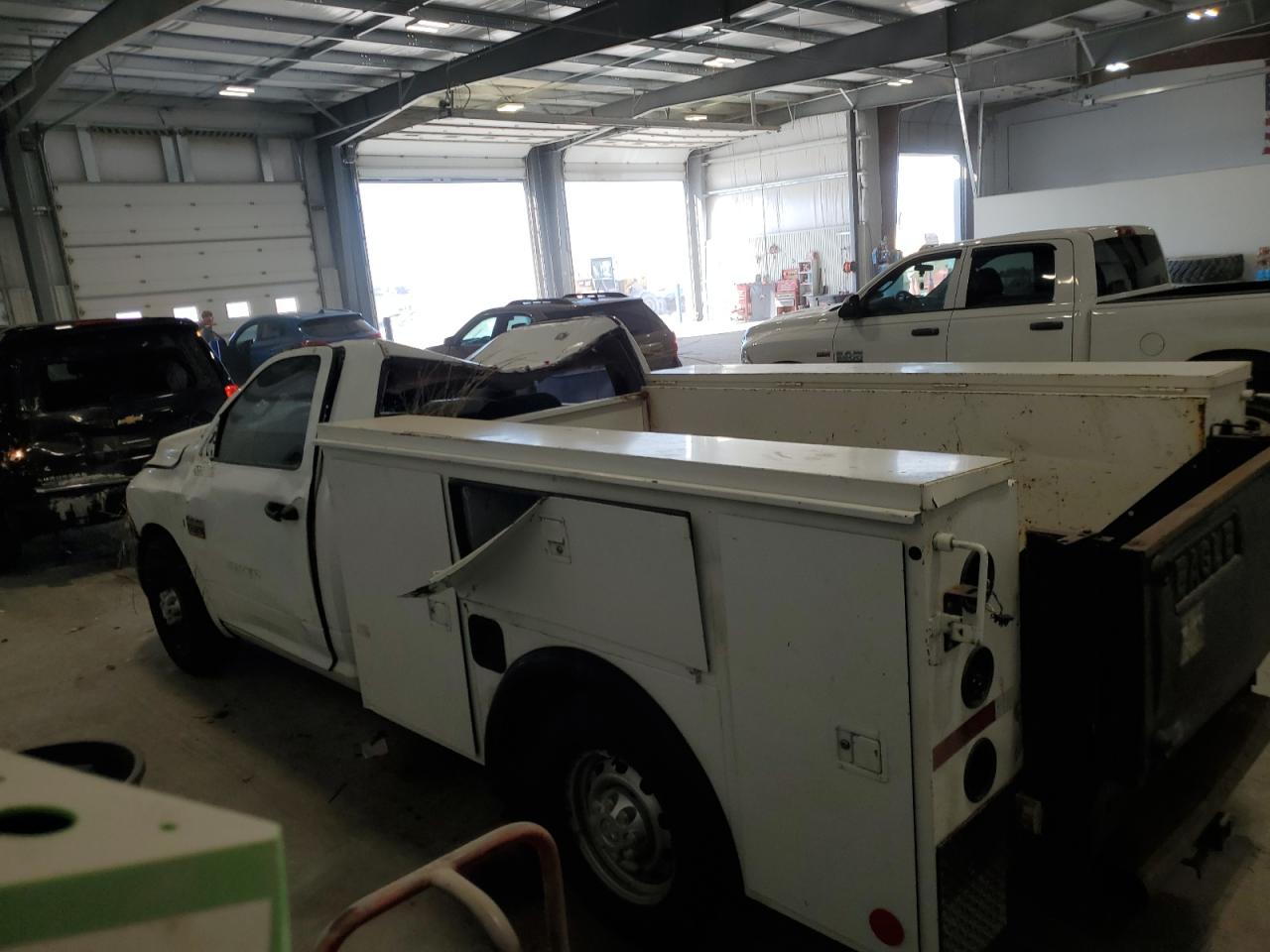 2011 Dodge RAM VIN 3D6WP2ET6BG519406 Copart auction photo, all over damage thumbnail 2
