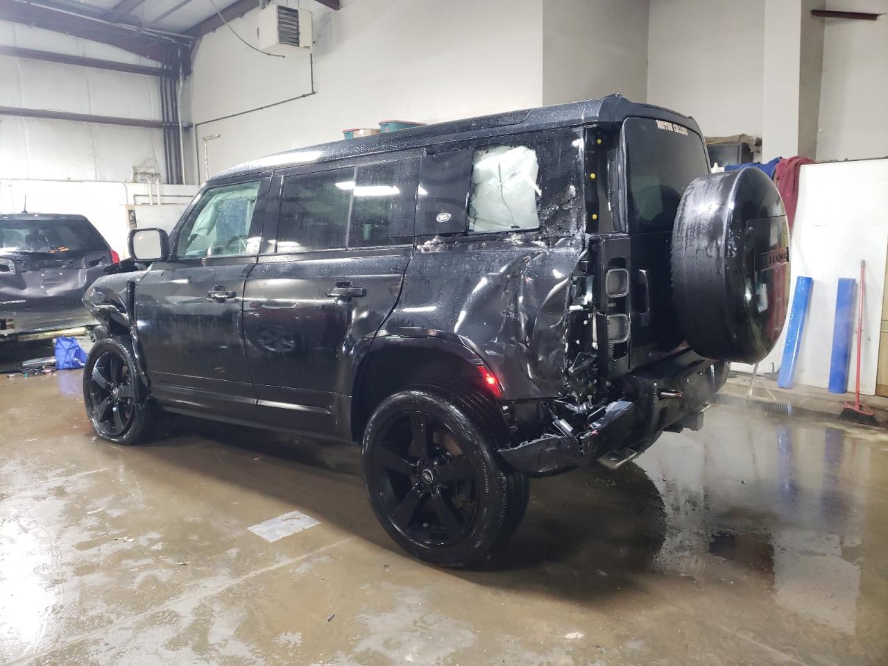 2023 Land Rover Defender VIN SALEWEEE1P2220969 Copart auction photo, front end / rear end damage thumbnail 2
