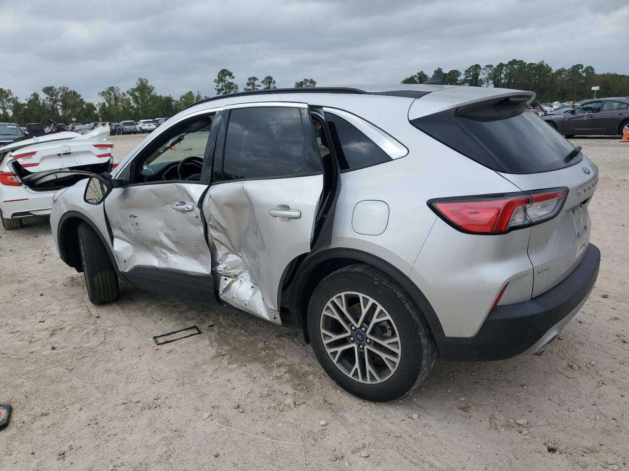 2020 Ford Escape VIN 1FMCU0H67LUC19864 Copart auction photo, side damage thumbnail 2