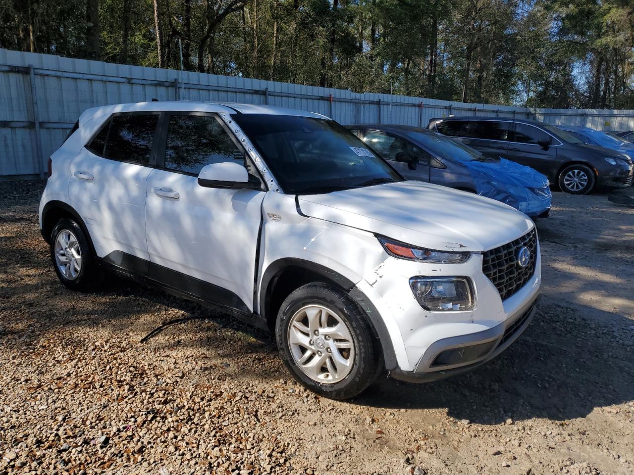 2021 Hyundai Venue VIN KMHRB8A30MU064218 Copart auction photo, front end damage thumbnail 4