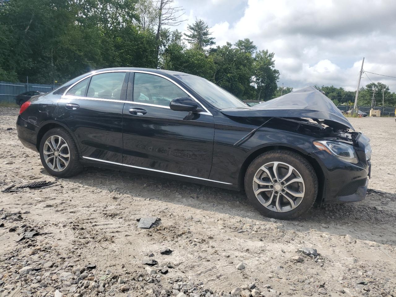 2016 Mercedes-Benz C-klasse VIN 55SWF4KB8GU174150 Copart auction photo, front end / minor dent/scratches damage thumbnail 4