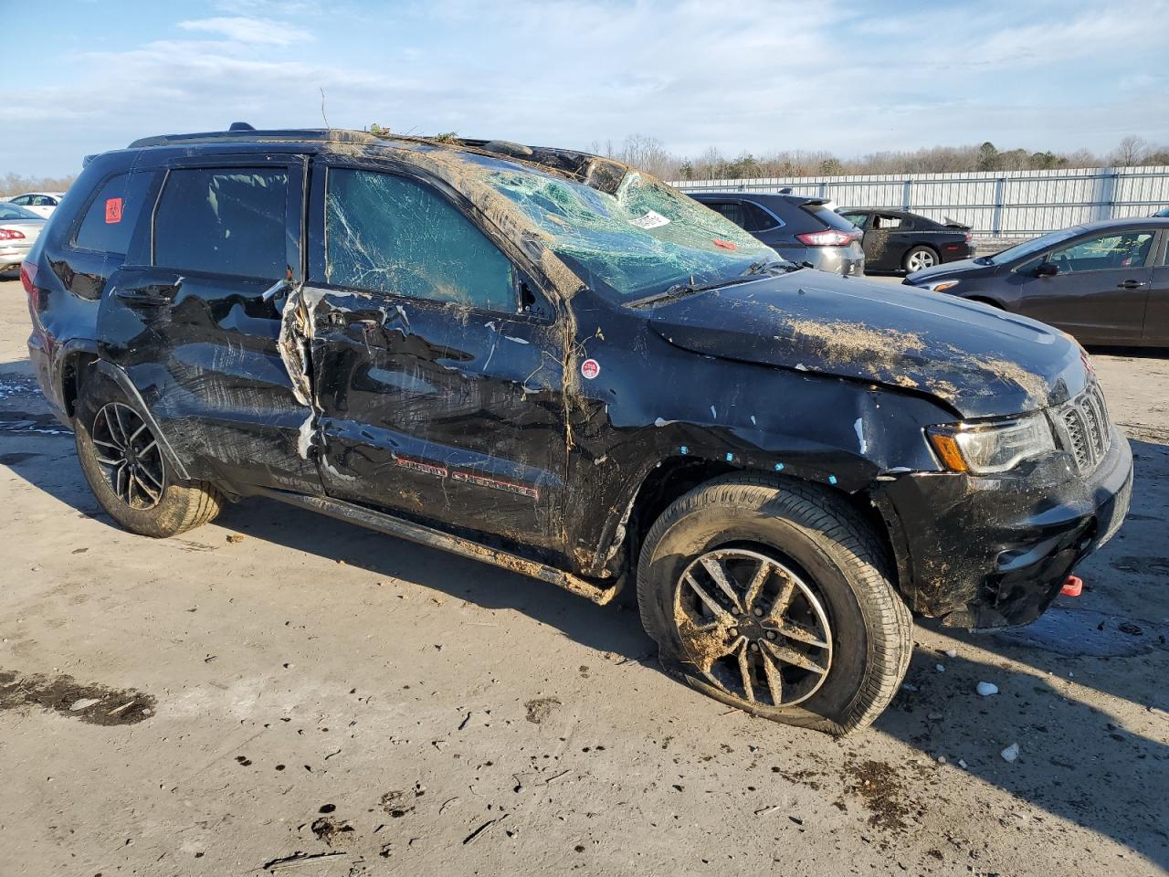 2019 Jeep Grand Cherokee VIN 1C4RJFLG7KC823624 Copart auction photo, all over damage thumbnail 4