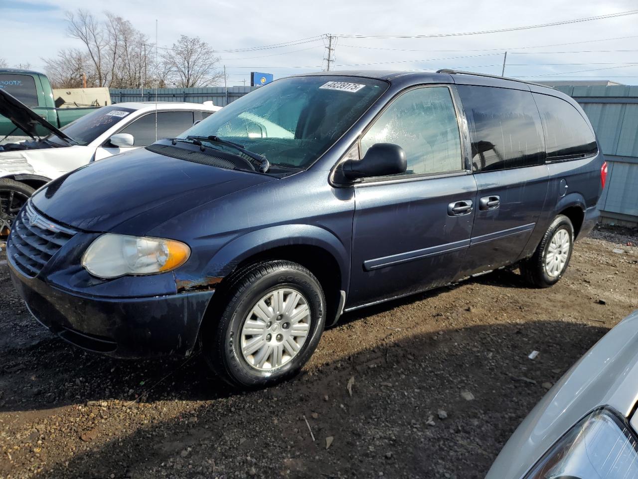 2007 Chrysler Town & Country VIN 2A4GP44RX7R147186