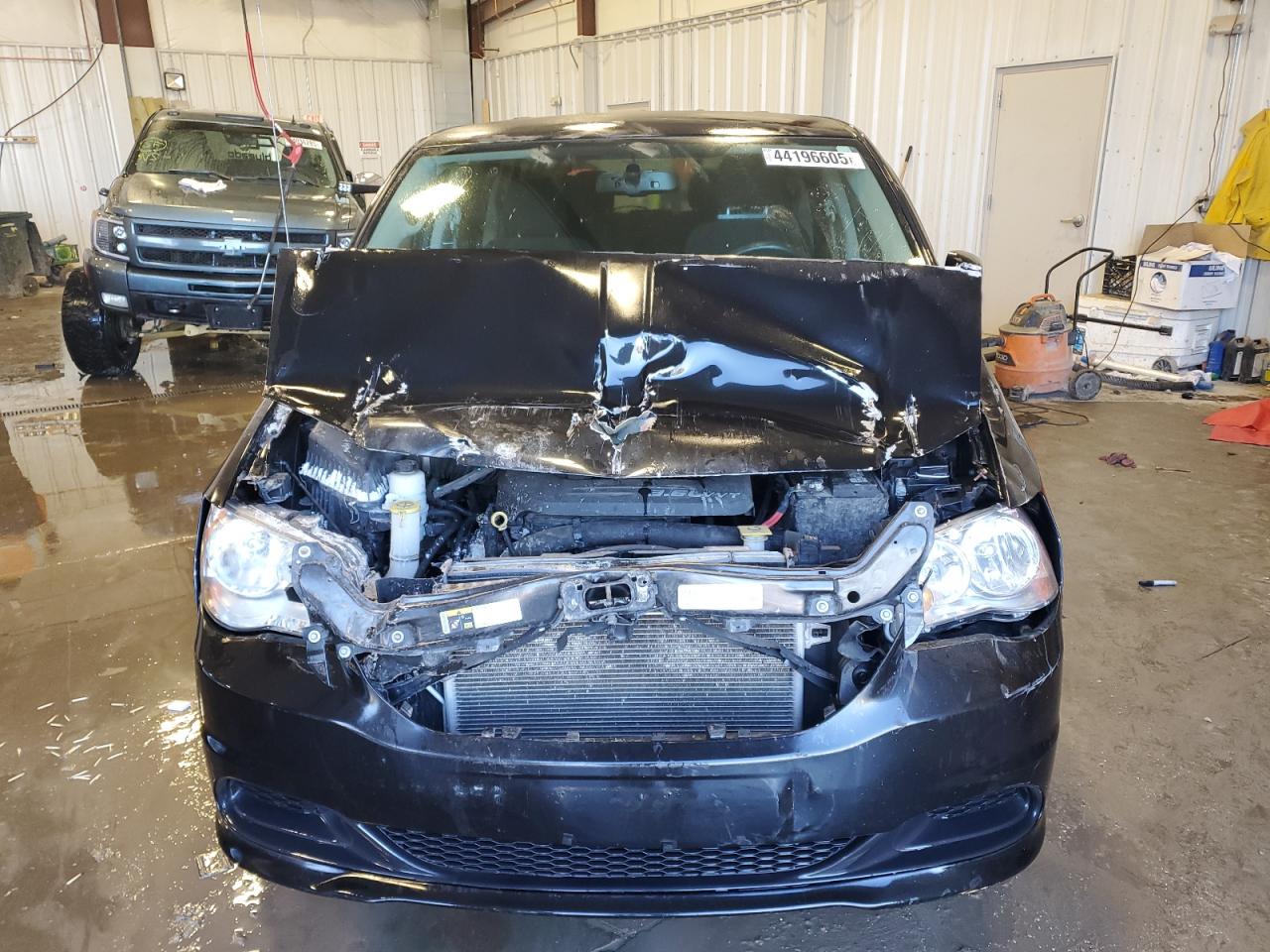2016 Dodge Caravan VIN 2C4RDGBG6GR374482 Copart auction photo, front end damage thumbnail 5
