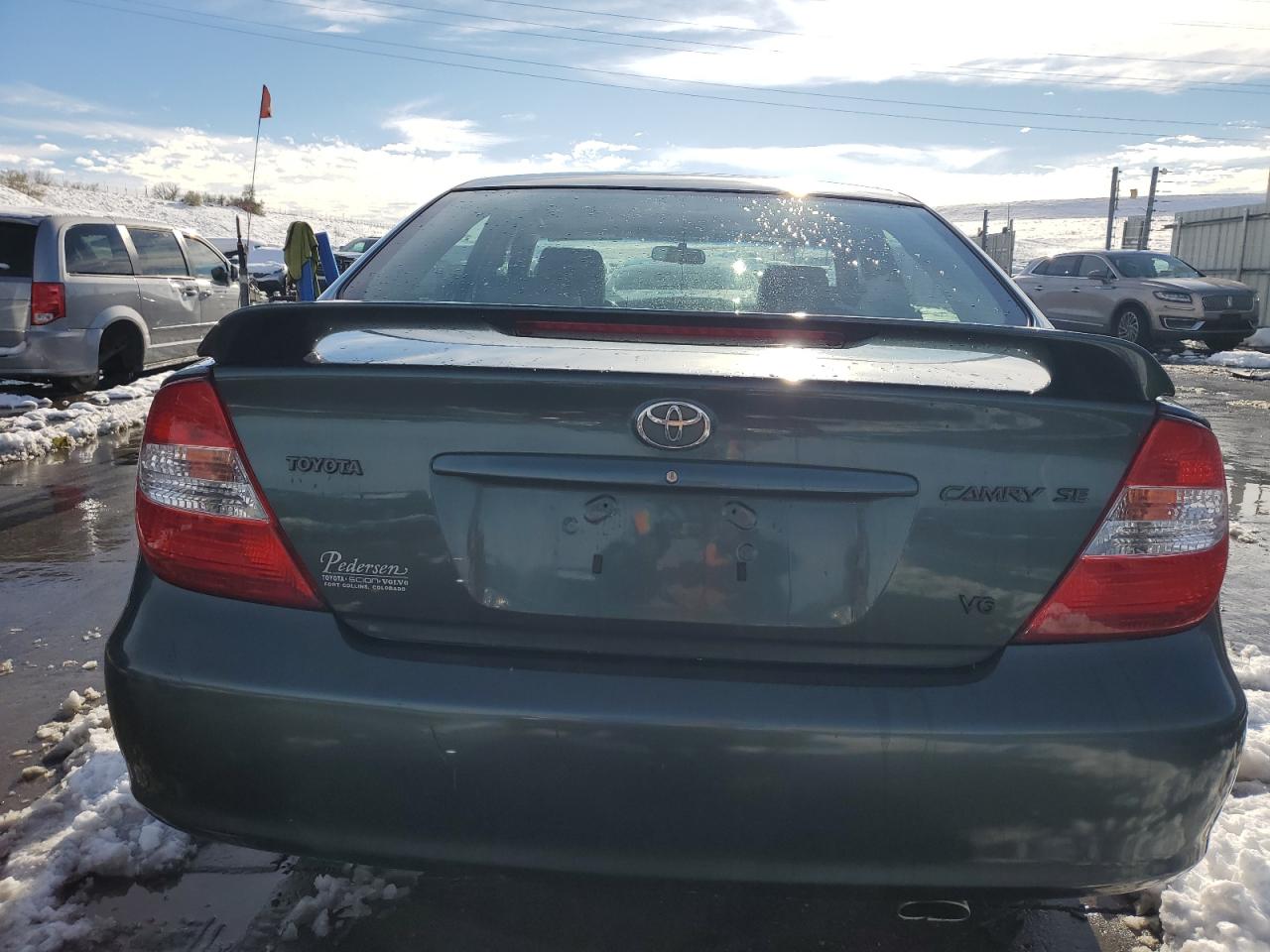 2002 Toyota Camry VIN 4T1BF30K22U500582 Copart auction photo, front end damage thumbnail 6