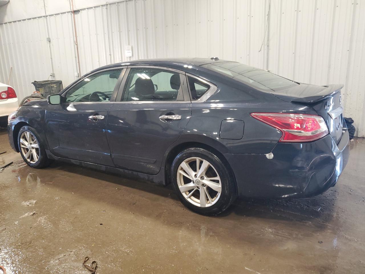 2013 Nissan Altima VIN 1N4AL3AP5DC169742 Copart auction photo, rear end / front end damage thumbnail 2