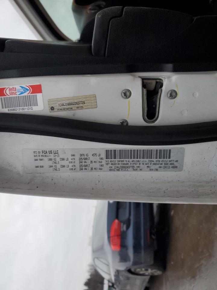 2016 Jeep Compass VIN 1C4NJDBB8GD637729 Copart auction photo, front end damage thumbnail 13
