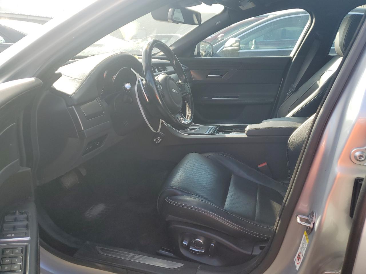 2018 Jaguar XF VIN SAJBM2FV1JCY64570 Copart auction photo, front end damage thumbnail 7