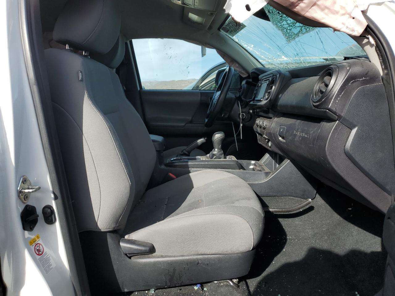 2019 Toyota Tacoma VIN 5TFRX5GN6KX142767 Copart auction photo, all over damage thumbnail 10