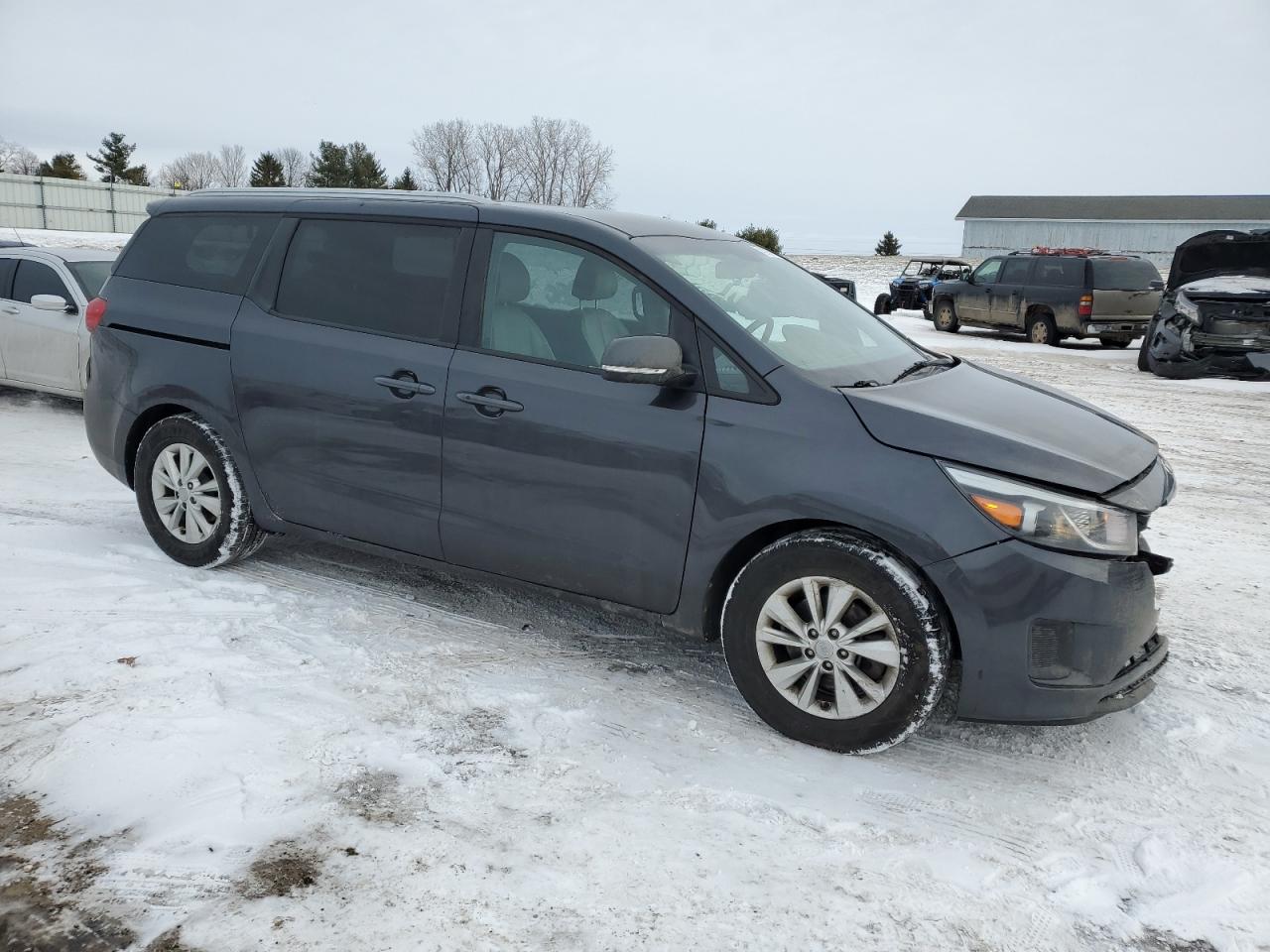 2017 KIA Sedona VIN KNDMB5C18H6267196 Copart auction photo, front end damage thumbnail 4