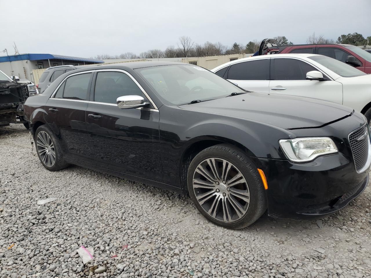 2019 Chrysler 300 VIN 2C3CCAAG9KH569602 Copart auction photo, rear end damage thumbnail 4