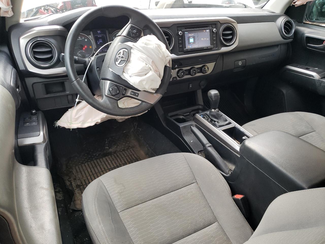 2016 Toyota Tacoma VIN 5TFSX5EN5GX046219 Copart auction photo, front end / side damage thumbnail 8