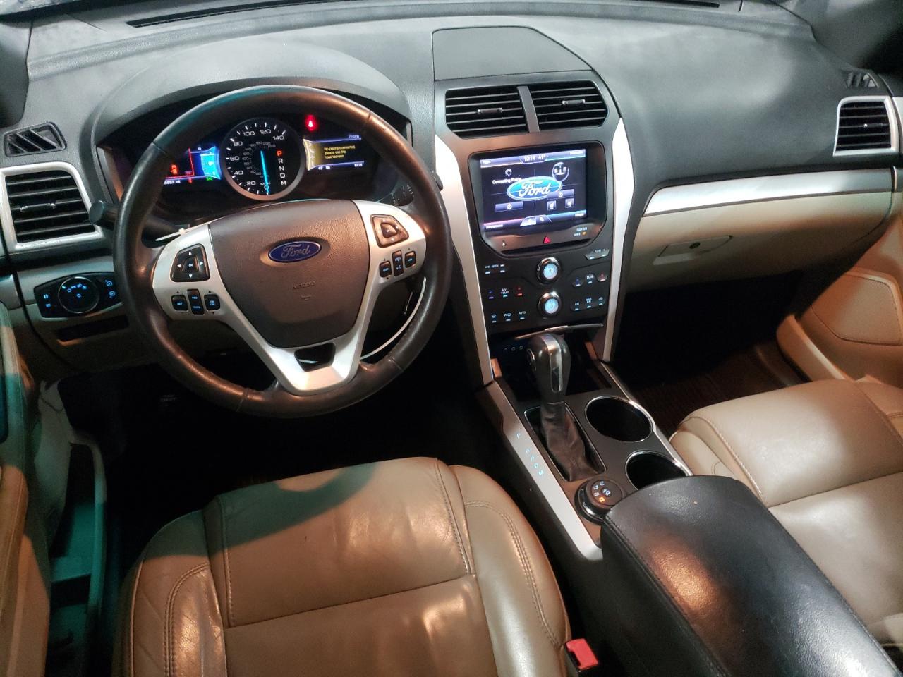 2013 Ford Explorer VIN 1FM5K8D81DGB35303 Copart auction photo, minor dent/scratches damage thumbnail 8