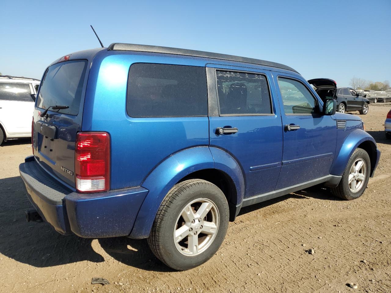 2009 Dodge Nitro VIN 1D8GT28KX9W530723 Copart auction photo, front end / mechanical damage thumbnail 3