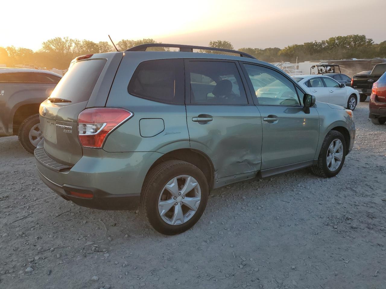 2015 Subaru Forester VIN JF2SJADC0FH497224 Copart auction photo, hail / side damage thumbnail 3