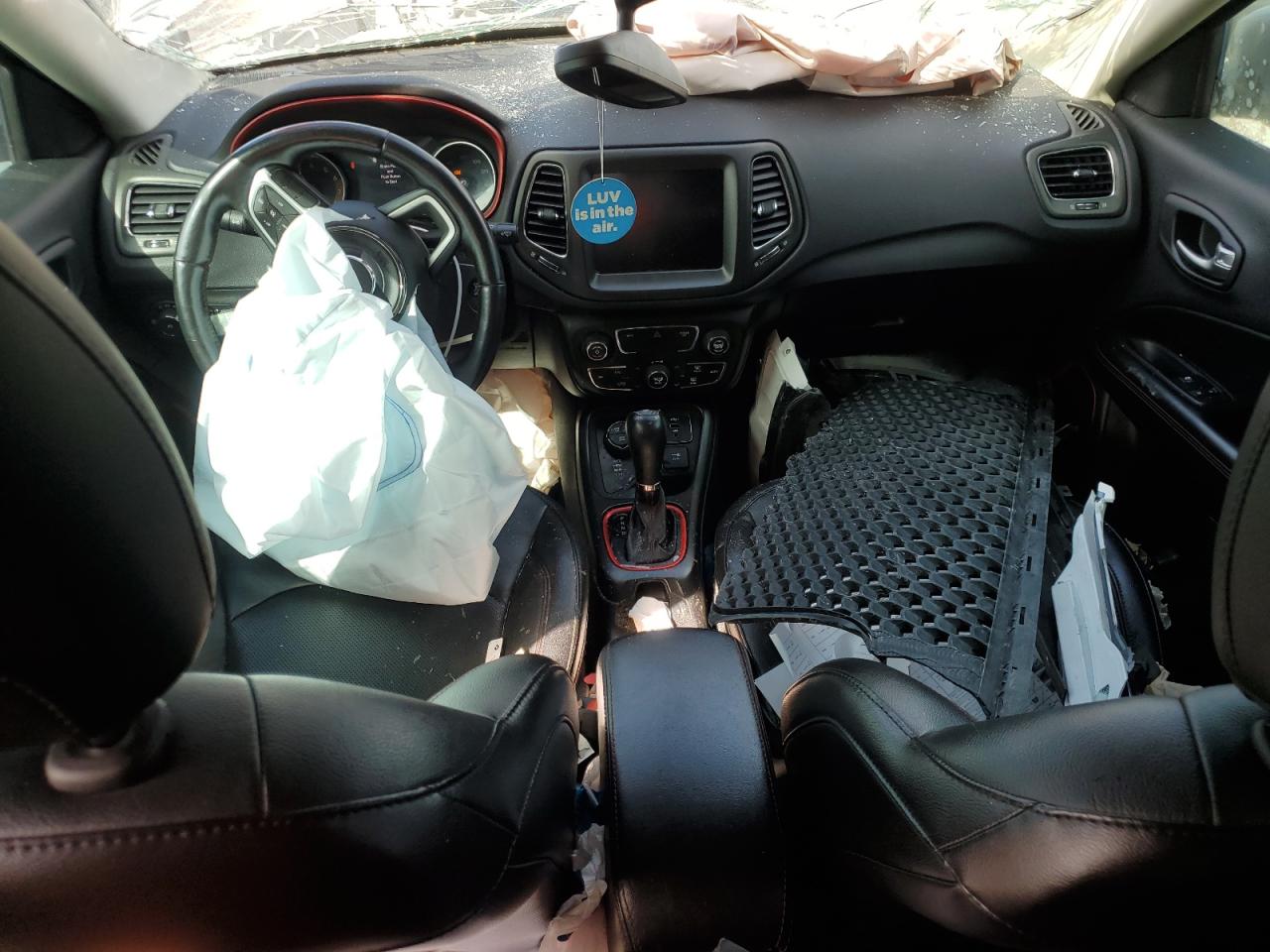 2020 Jeep Compass VIN 3C4NJDDB3LT112918 Copart auction photo, front end damage thumbnail 8