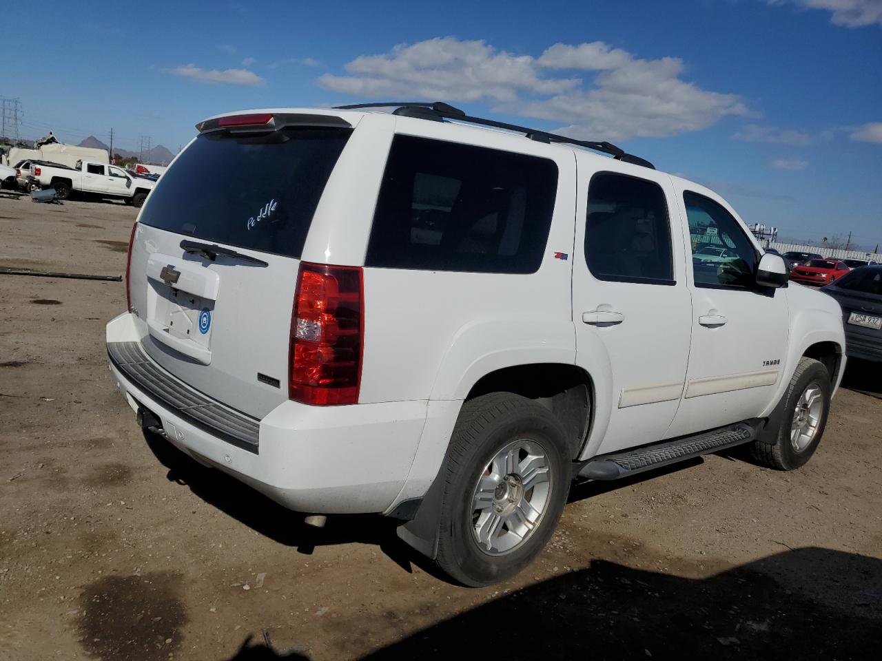 2011 Chevrolet Tahoe VIN 1GNSKBE05BR361835 Copart auction photo, normal wear damage thumbnail 3