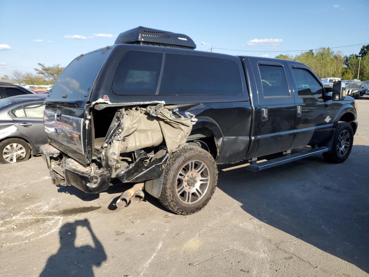 2015 Ford F250 VIN 1FT7W2BT0FED06577 Copart auction photo, rear end / minor dent/scratches damage thumbnail 3