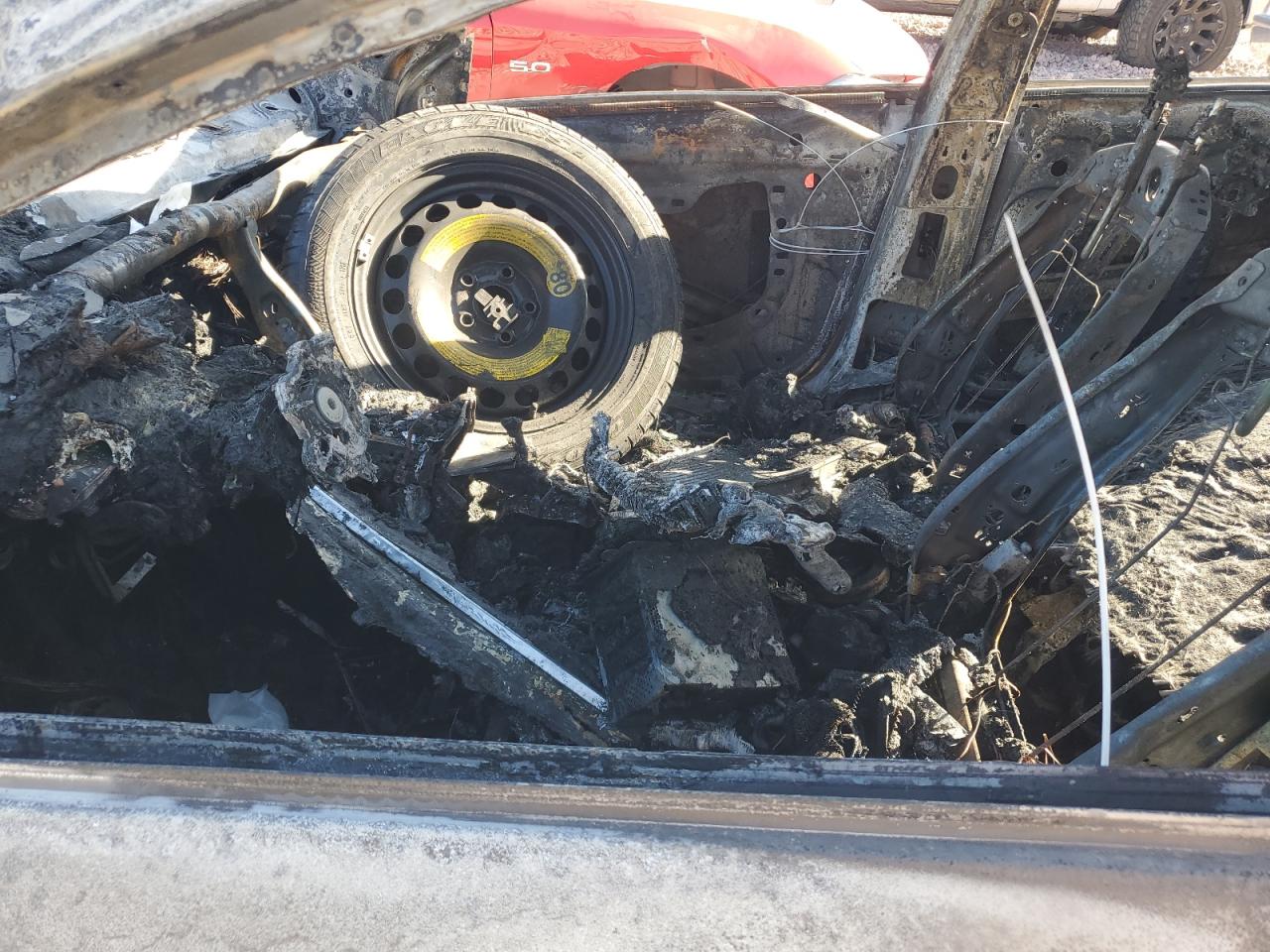 2013 Volkswagen Passat CC VIN WVWBP7AN3DE528812 Copart auction photo, burn damage thumbnail 7
