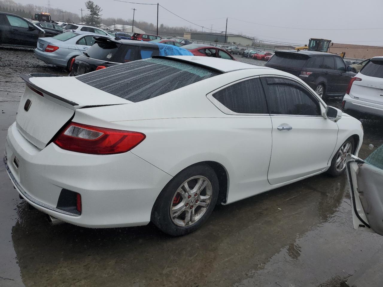 2014 Honda Accord VIN 1HGCT1B89EA016746 Copart auction photo, rear end / minor dent/scratches damage thumbnail 3
