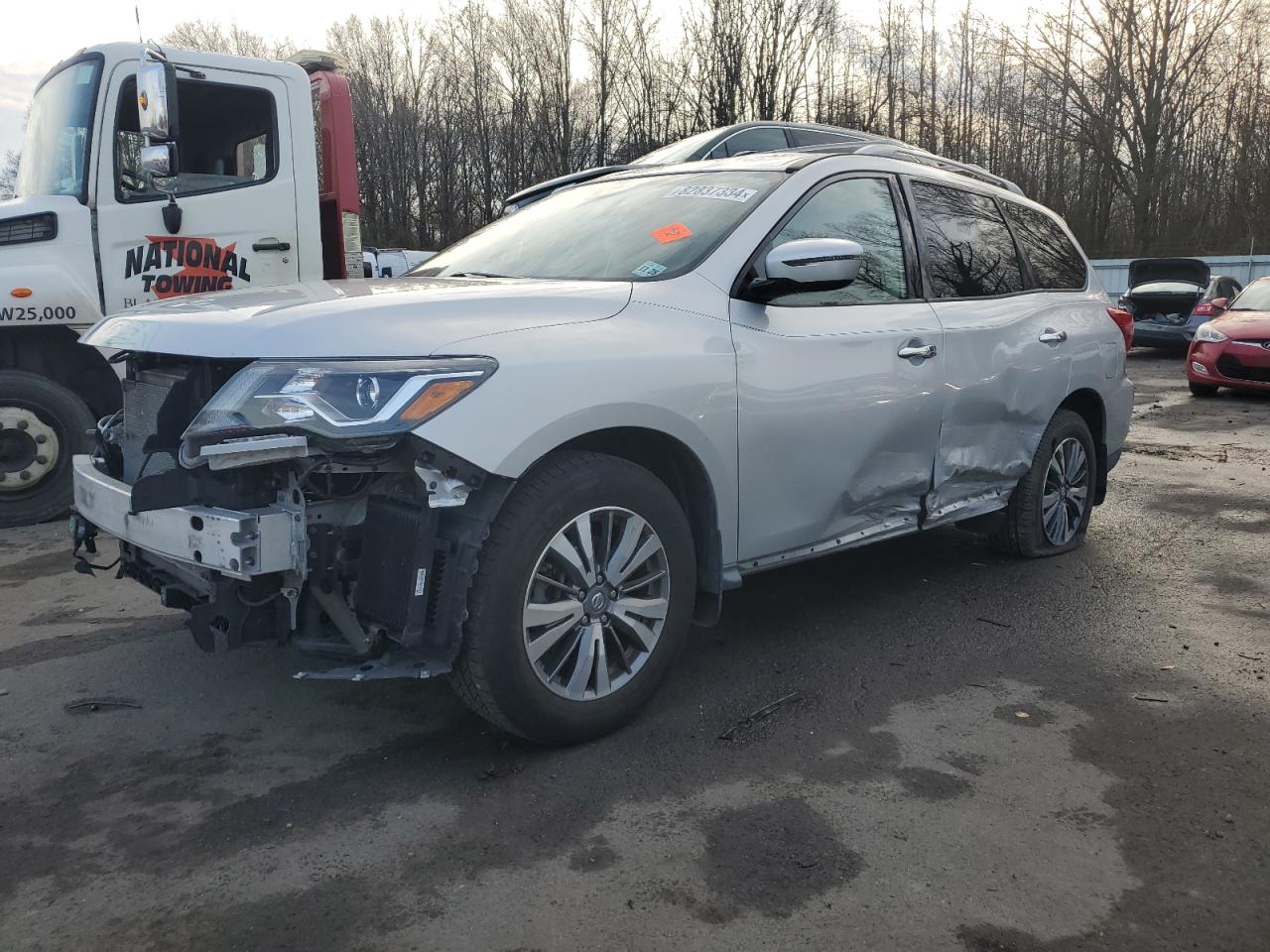 2020 Nissan Pathfinder VIN 5N1DR2AM3LC631621