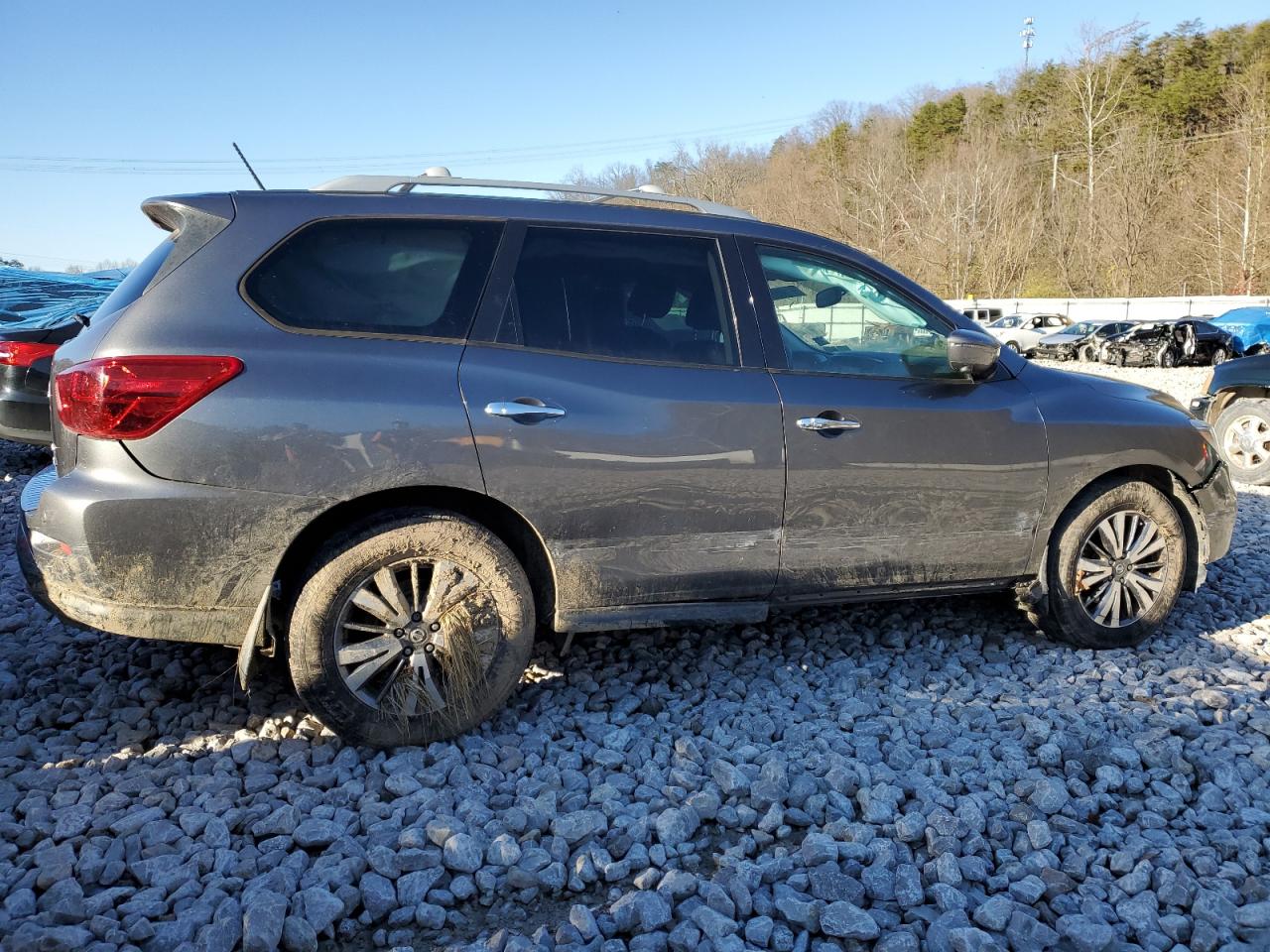 2018 Nissan Pathfinder VIN 5N1DR2MM1JC674217 Copart auction photo, all over damage thumbnail 3