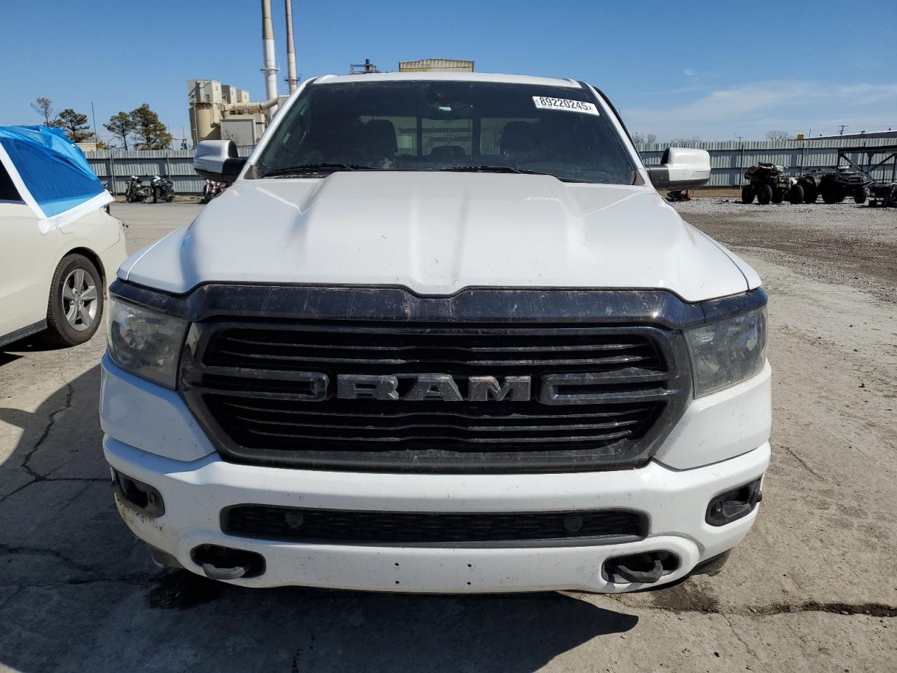 2020 RAM 1500 VIN 1C6SRFBT5LN318414 Copart auction photo, side / front end damage thumbnail 5