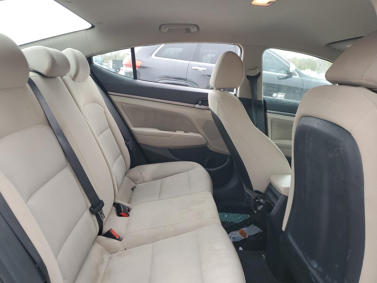 2017 Hyundai Elantra VIN 5NPD84LF5HH181354 Copart auction photo, vandalism / front end damage thumbnail 10
