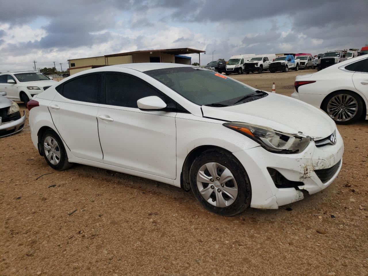 2016 Hyundai Elantra VIN 5NPDH4AE7GH668354 Copart auction photo, front end / side damage thumbnail 4