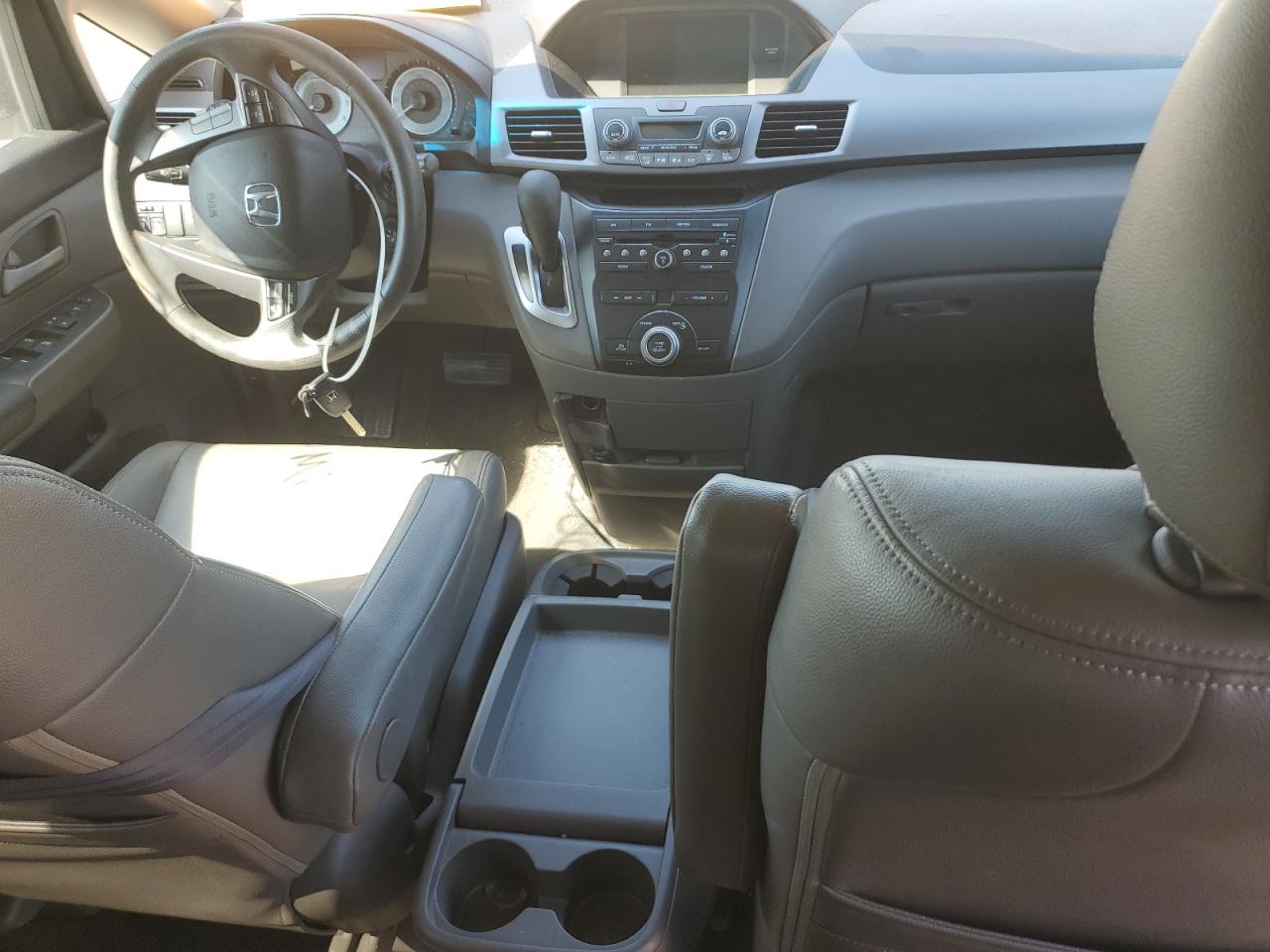 2013 Honda Odyssey VIN 5FNRL5H46DB067521 Copart auction photo, water/flood damage thumbnail 8