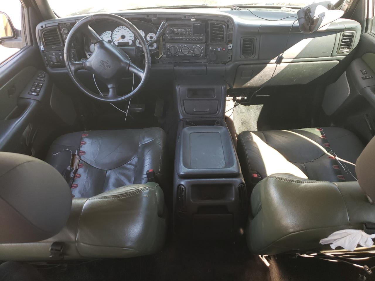 2002 Chevrolet Avalanche VIN 3GNEK13T12G297202 Copart auction photo, front end / side damage thumbnail 8
